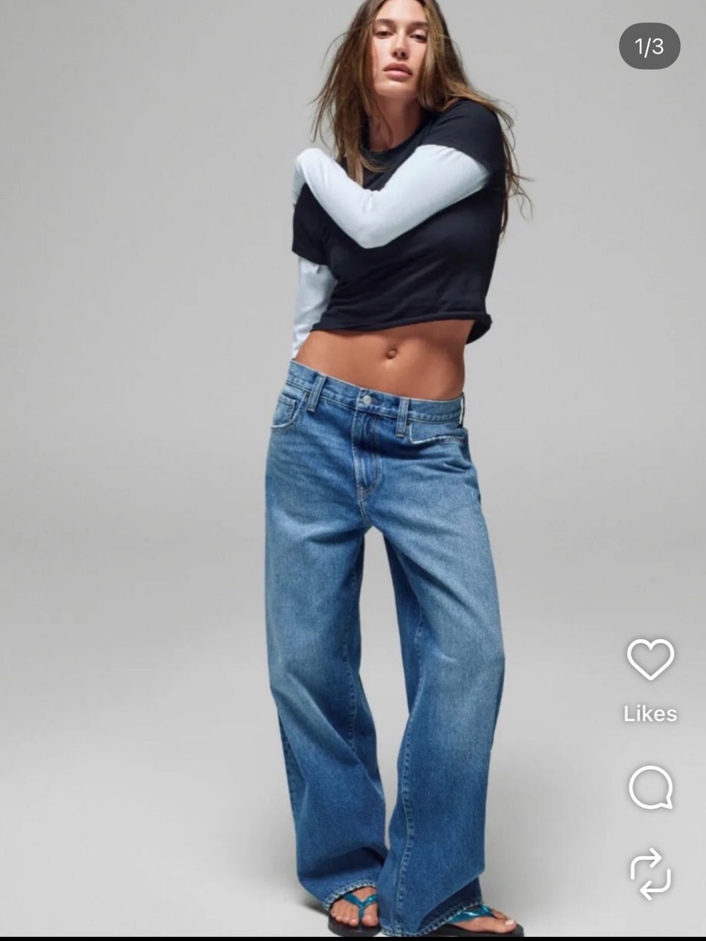 BNWT GAP X  Hailey Bieber - Extra Baggy Jean in Light Wash 24/00 R
